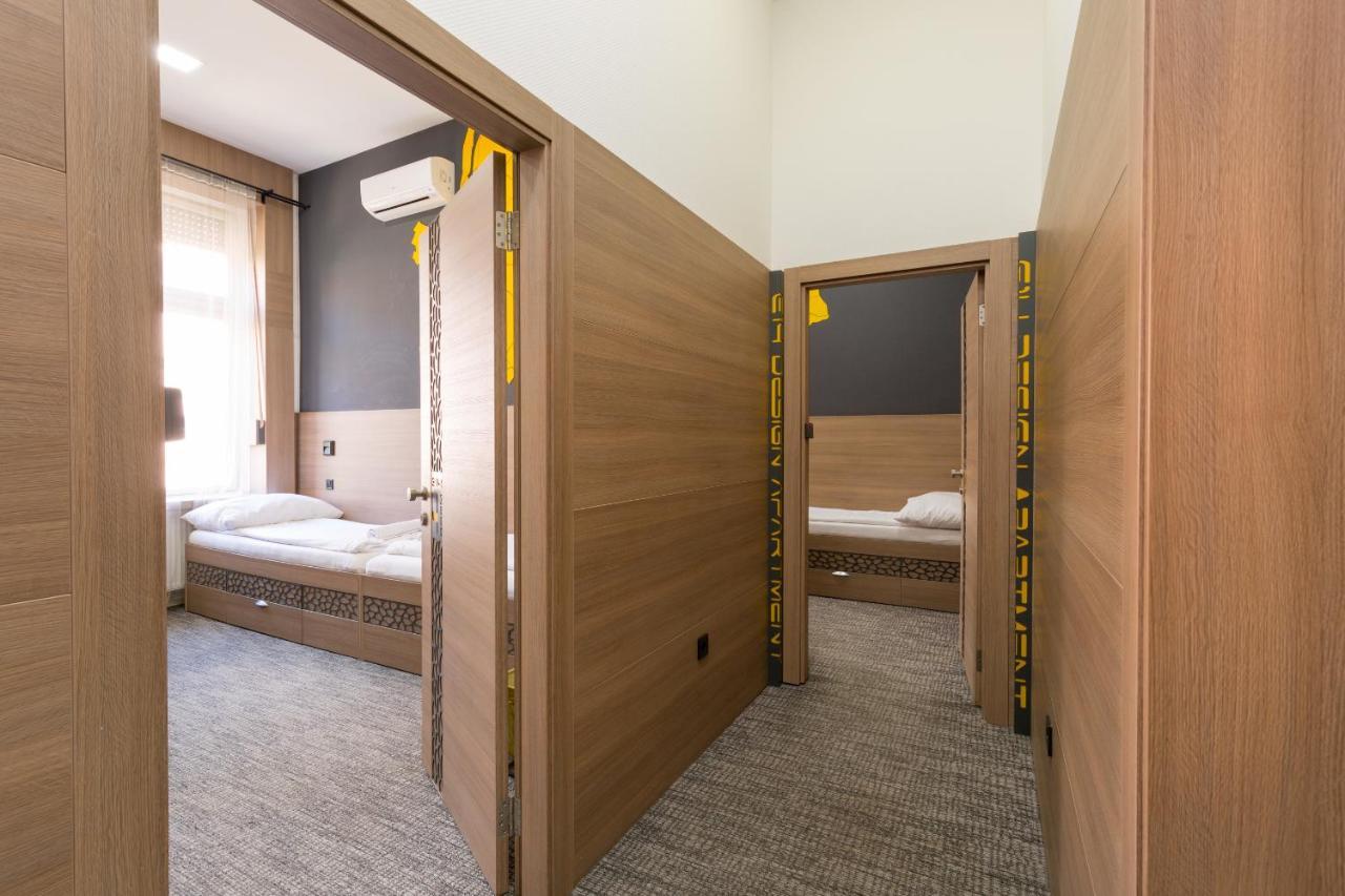 E14 Design Hostel Budapest Extérieur photo